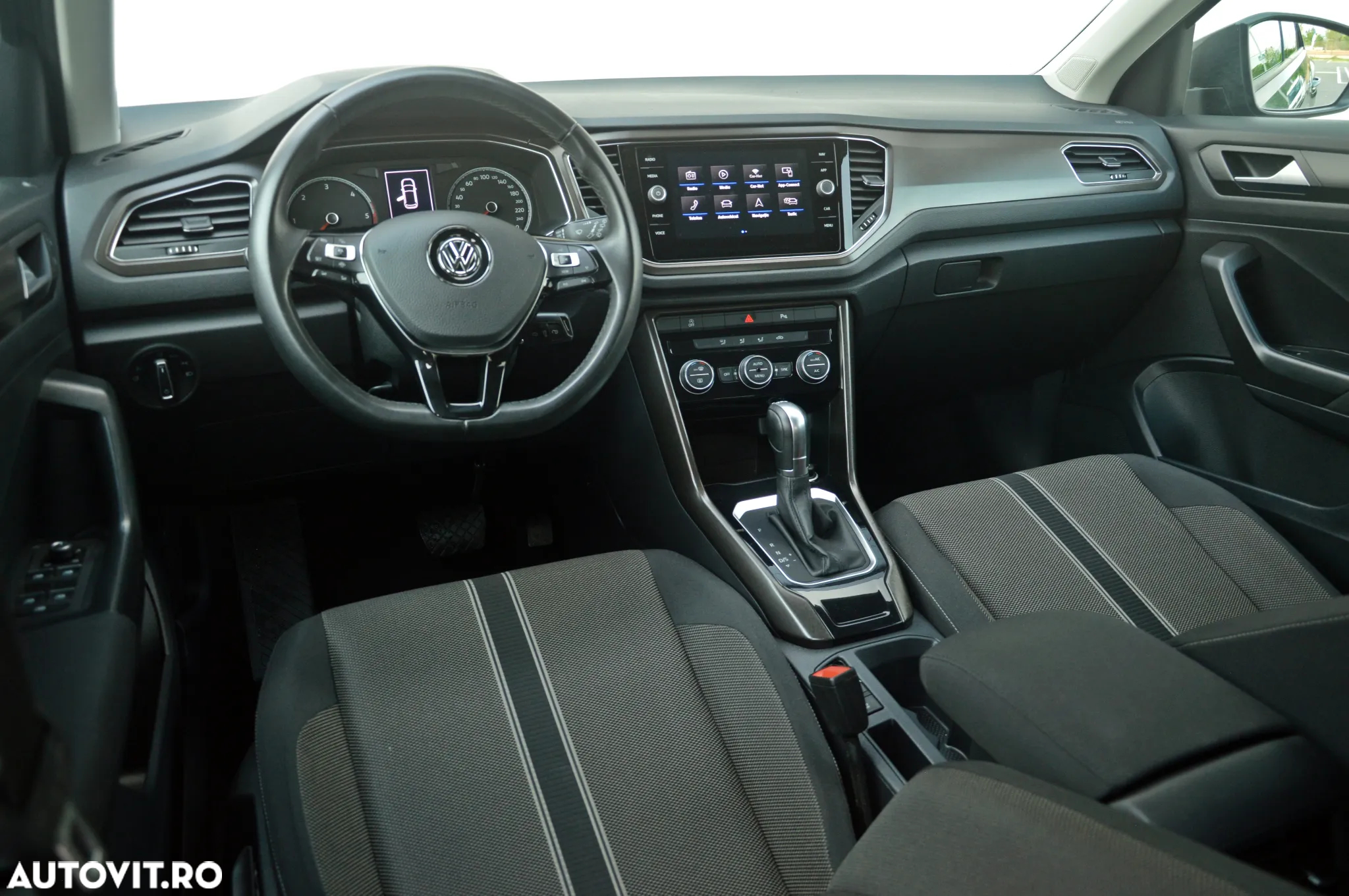 Volkswagen T-ROC 2.0 TDI DSG Style - 18