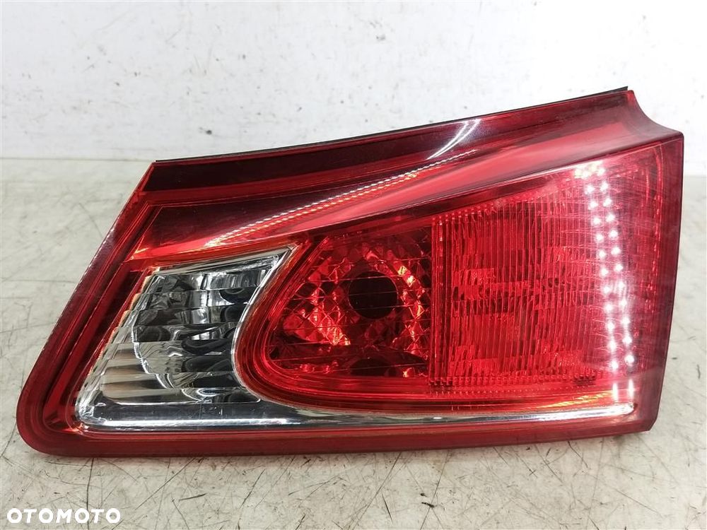 Lampa tylna PRAWA tył w klapę Lexus IS  II 2005-2012R ICHIKOH LIFT - 1