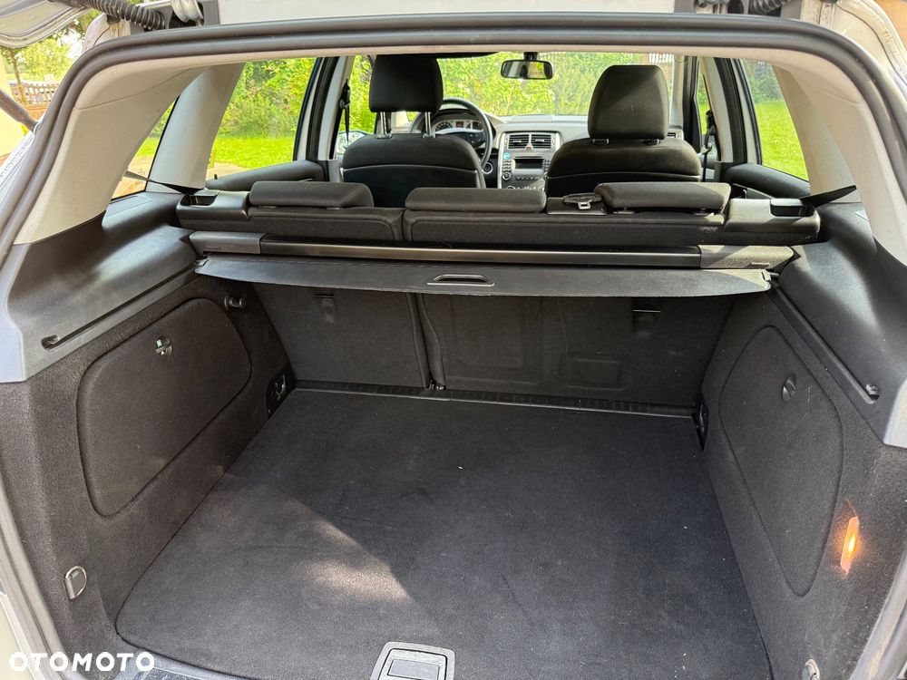 Mercedes-Benz Klasa B 180 CDI Special Edition - 31