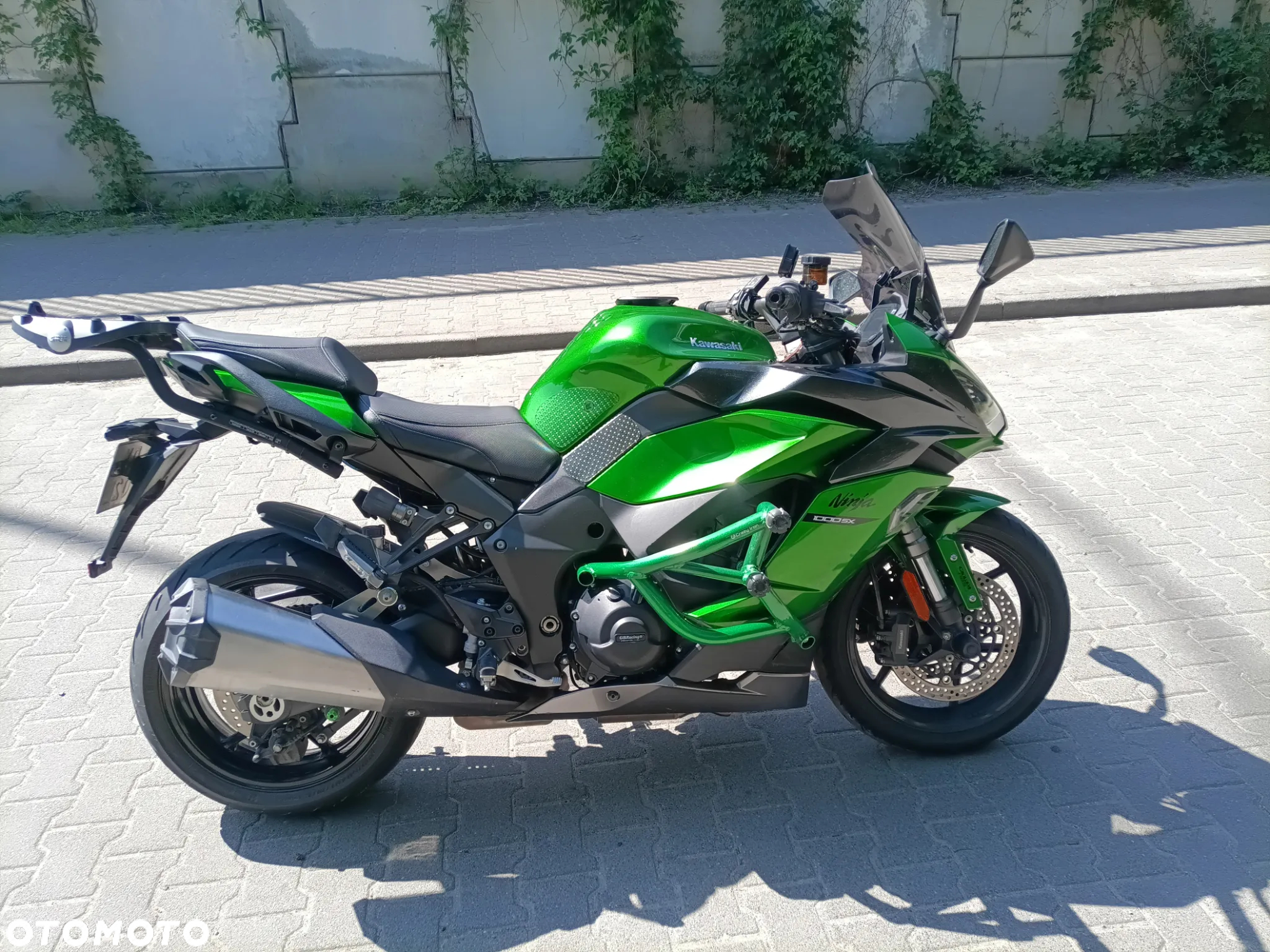 Kawasaki Ninja 1000 SX - 7