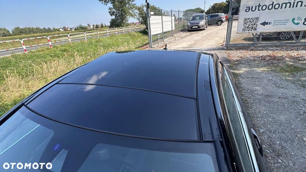 Mercedes-Benz Klasa E - 23