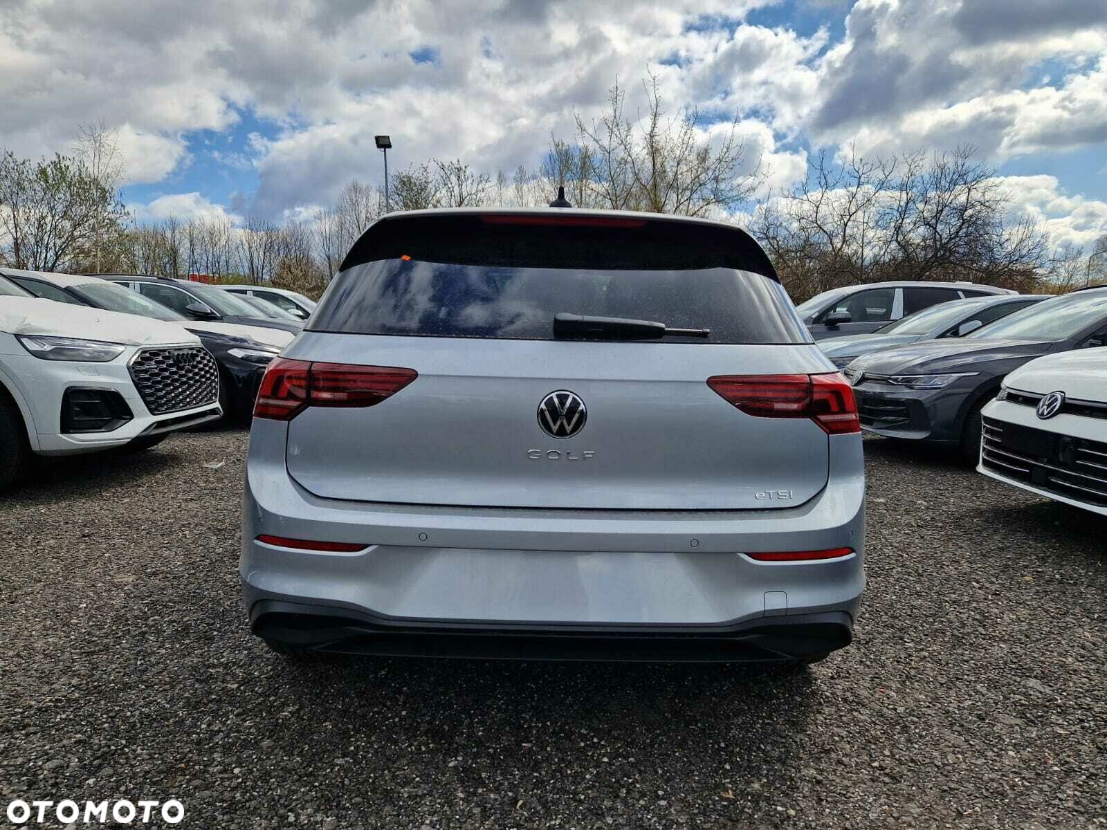 Volkswagen Golf - 7