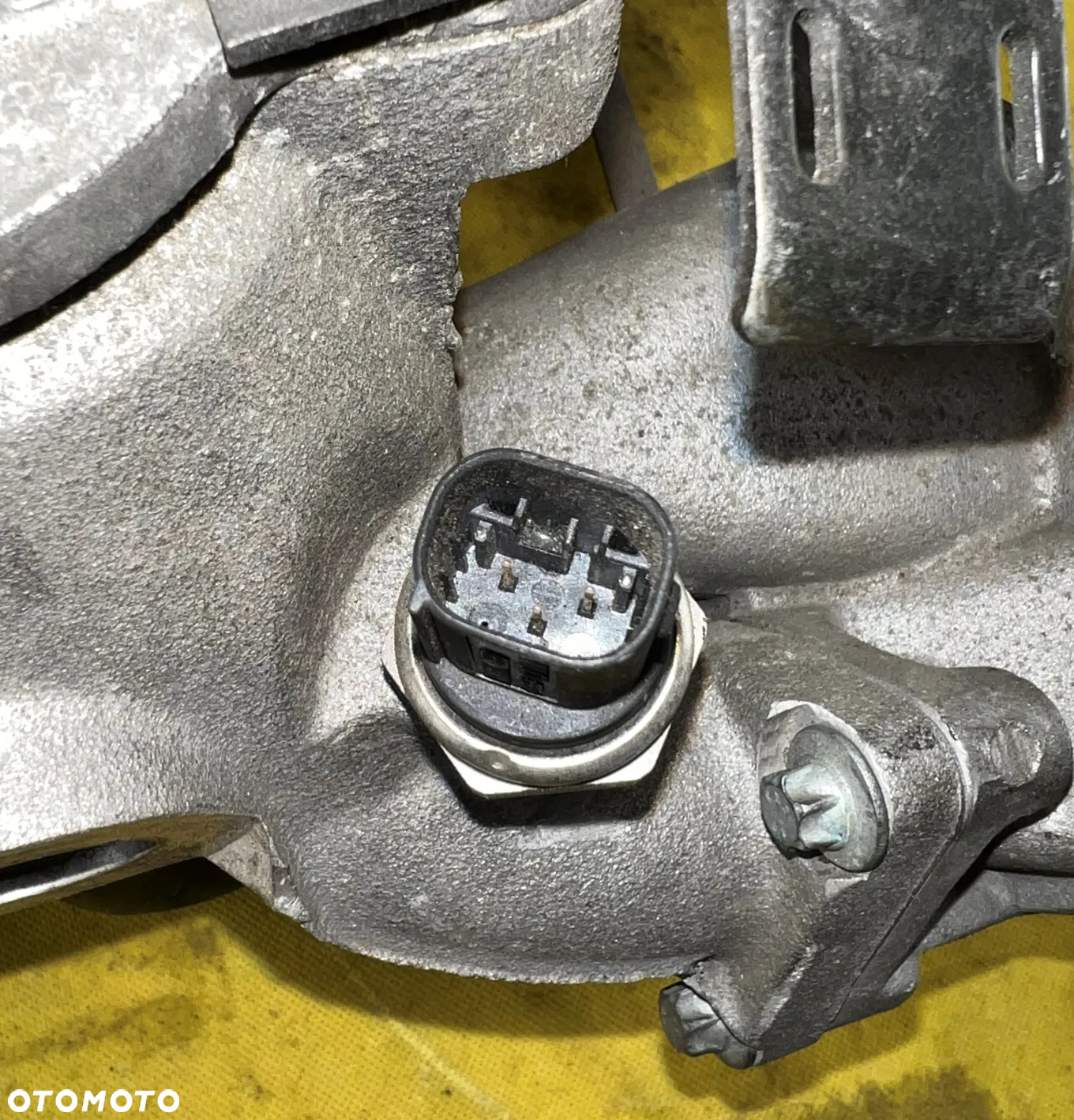 KOLEKTOR SSĄCY MERCEDES 3.2 CDI R6 A6480900037 CZUJNIK SPALIN ZAWÓR EGR NASTAWNIK - 11