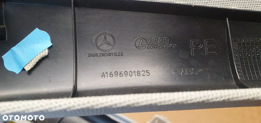 Osłona poszycie słupka prawy przód Mercedes A-Klasa W169 A1696901825 - 5