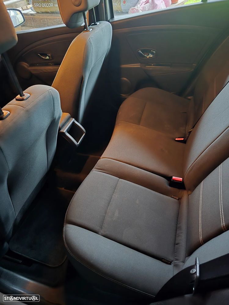 Renault Mégane ENERGY dCi 110 Start & Stop Dynamique - 9