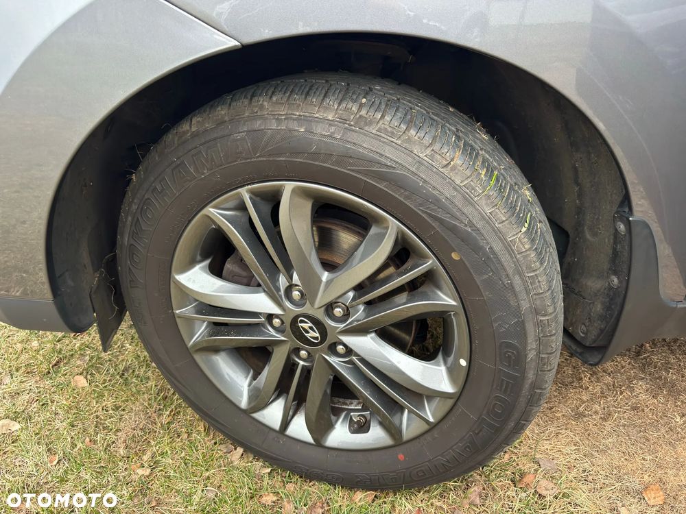 Hyundai ix35 1.6 2WD Fifa World Cup Edition - 15