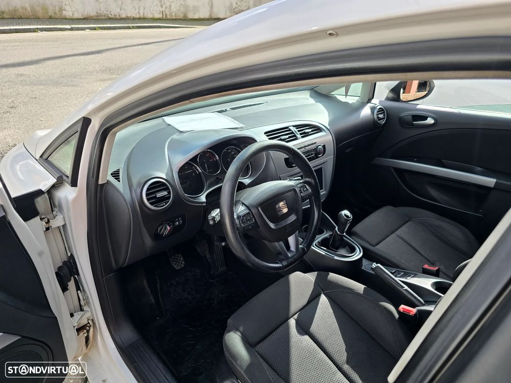 SEAT Leon 1.6 TDI Sport - 10