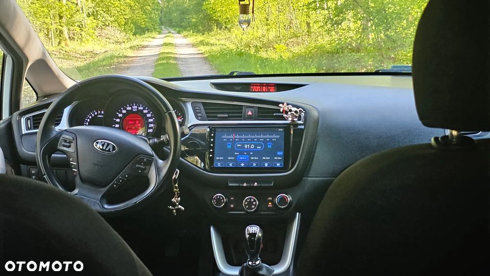 Kia Ceed 1.4 L Business Line - 14