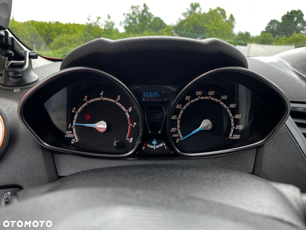 Ford Fiesta 1.0 EcoBoost Titanium - 6