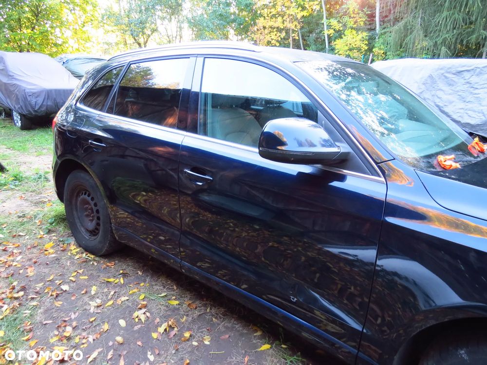 AUDI Q5 8R LAKIER LZ5A 3.2 FSI NA CZĘŚCI - 12