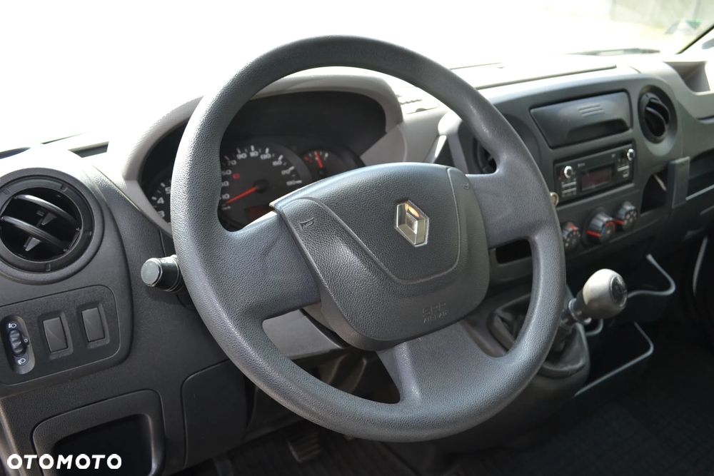 Renault Master - 13