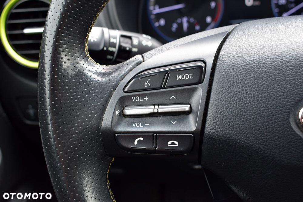 Hyundai Kona - 9