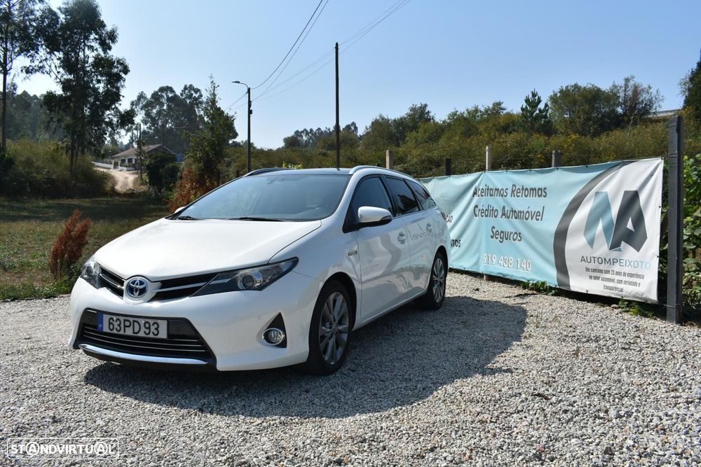 Toyota Auris Touring Sports 1.8 HSD Exclusive
