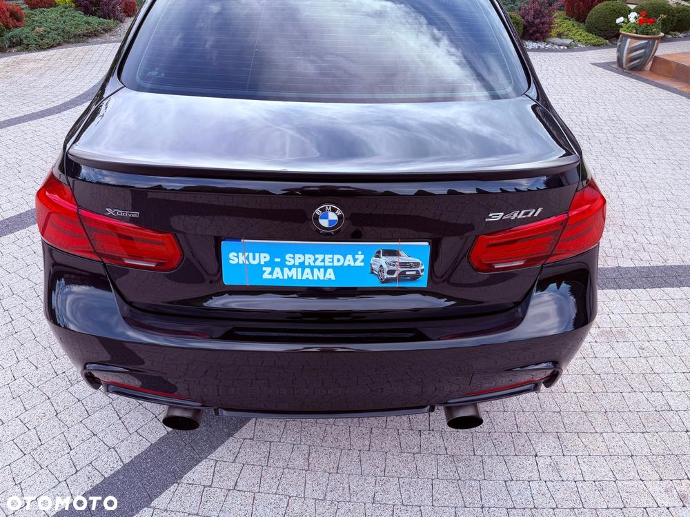 BMW Seria 3 340i xDrive Edition M Sport Shadow - 25