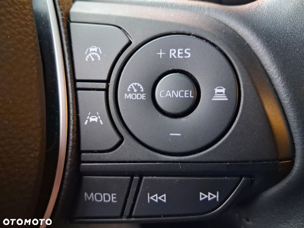 Toyota Corolla 1.8 Hybrid Comfort - 23