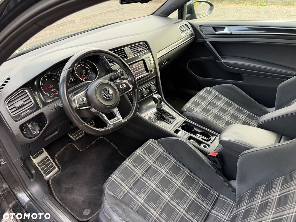 Volkswagen Golf GTD (BlueMotion Technology) DSG - 14