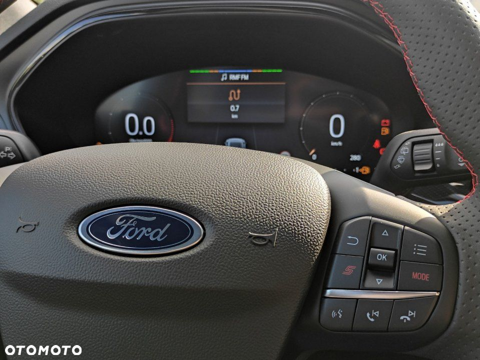 Ford Focus - 28