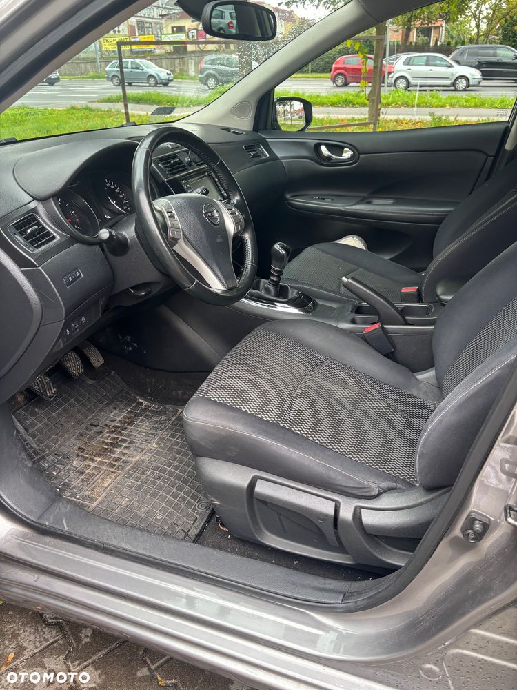 Nissan Pulsar - 10