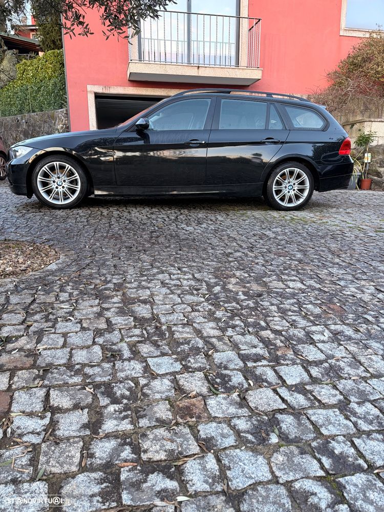 BMW 320 d - 5