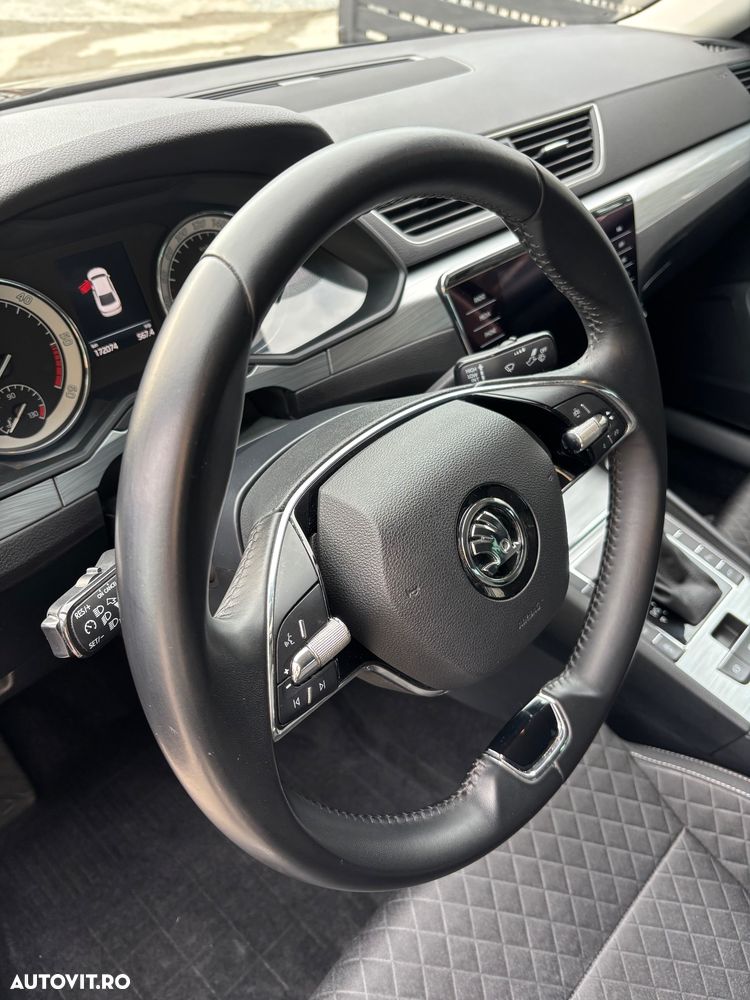 Skoda Superb 2.0 TDI DSG Ambition - 8
