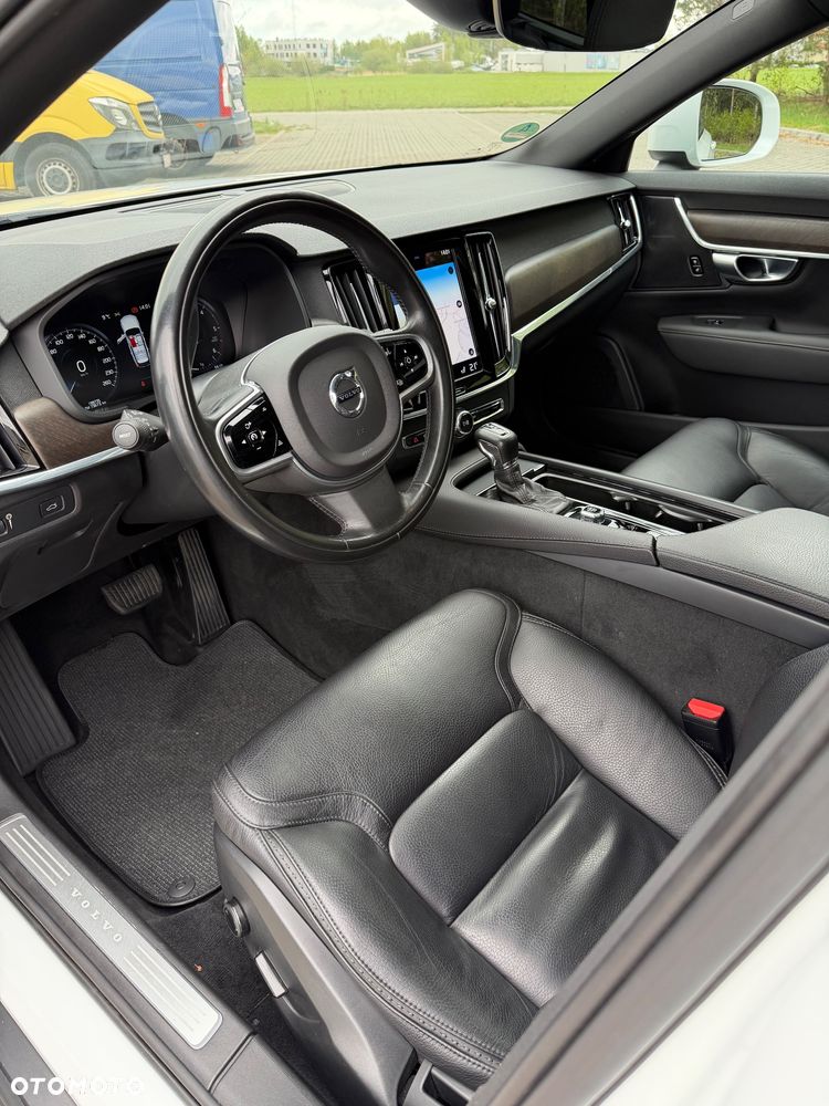 Volvo V90 Cross Country B5 D AWD Geartronic Pro - 11