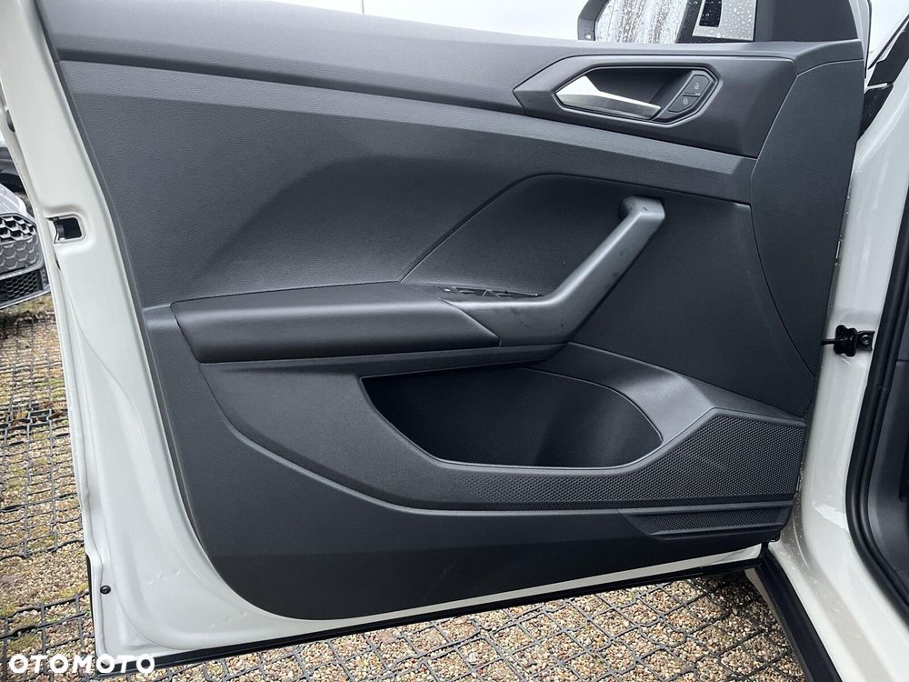 Volkswagen T-Cross - 15