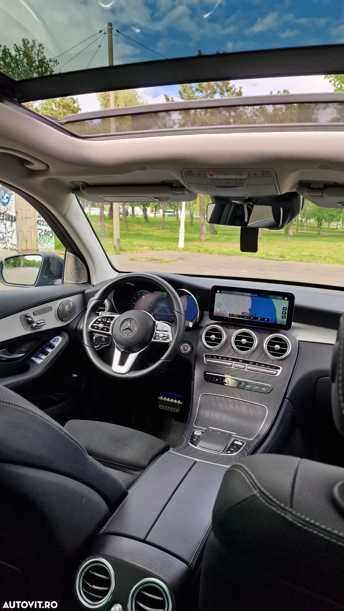 Mercedes-Benz GLC 300 d 4Matic 9G-TRONIC AMG Line - 22