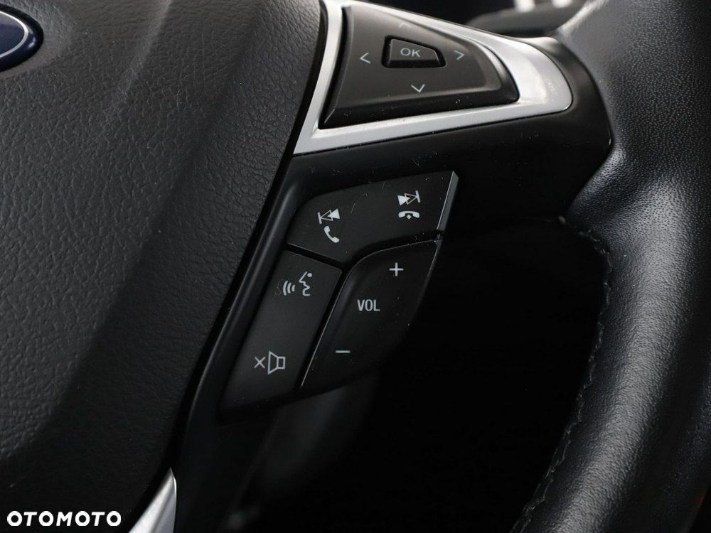 Ford S-Max 2.0 EcoBlue Titanium - 31