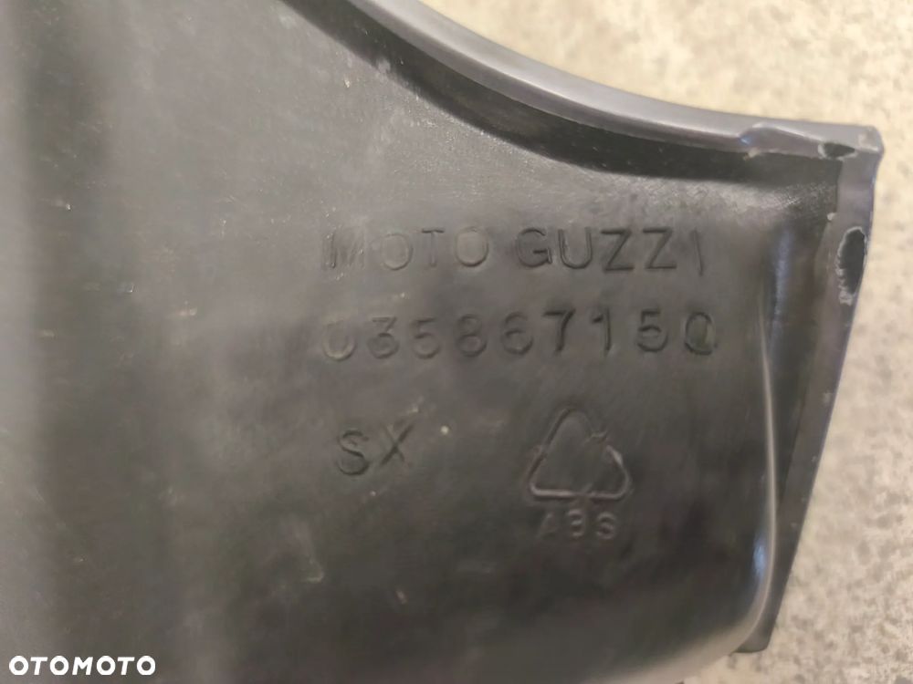 Owiewka, osłona, bok, boczek Moto Guzzi California 1100 - 13
