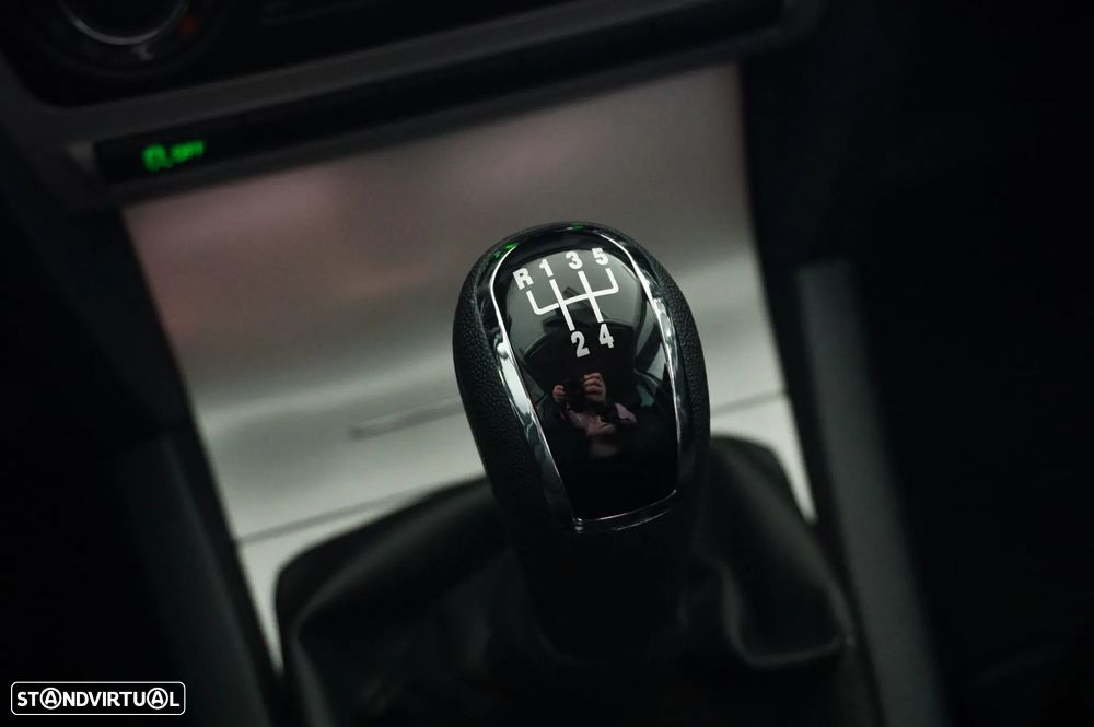 Skoda Octavia Break 1.6 TDi Elegance Pack - 18