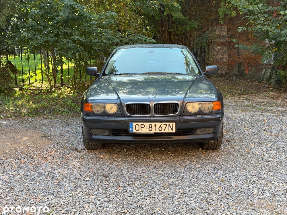 BMW Seria 7 728i L - 5