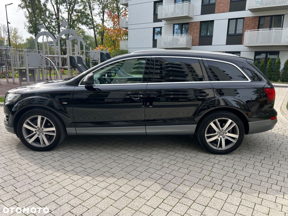 Audi Q7 3.0 TDI DPF Quattro Tiptr - 2
