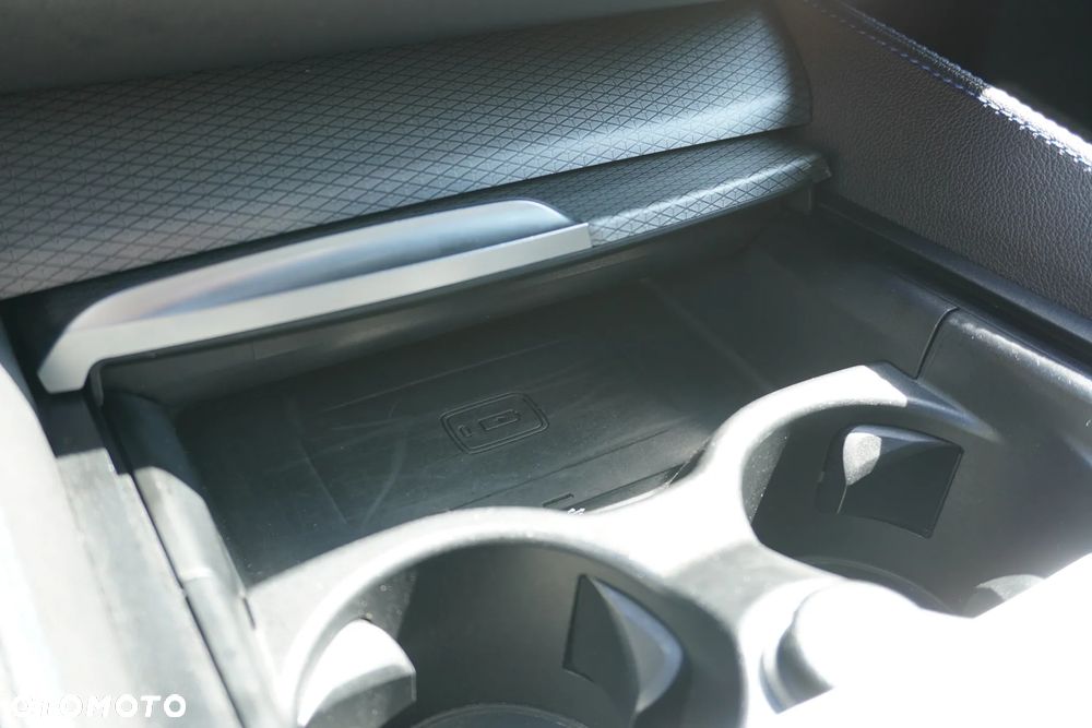 BMW Seria 5 530e iPerformance GPF M Sport sport - 24