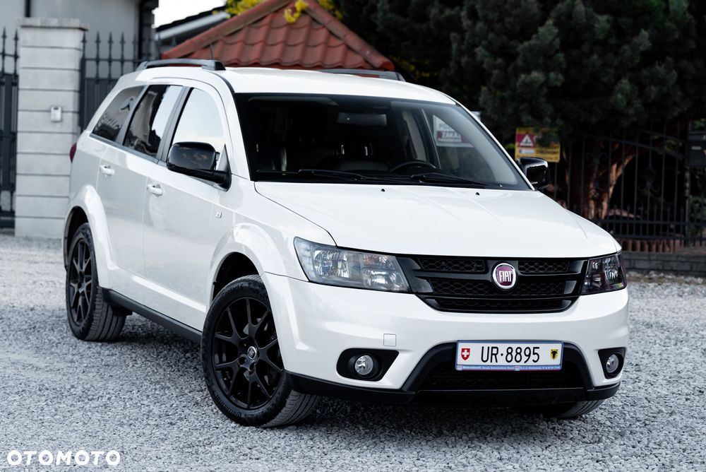 Fiat Freemont 2.0 Multijet 16V DPF Automatik Allrad Black Code - 1