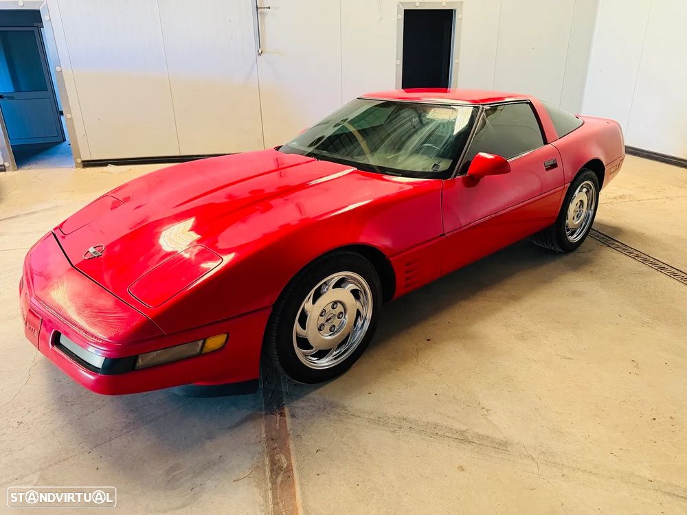 Chevrolet Corvette - 8