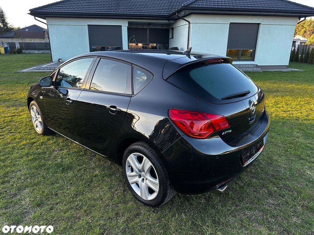 Opel Astra 1.4 Turbo Color Edition - 14