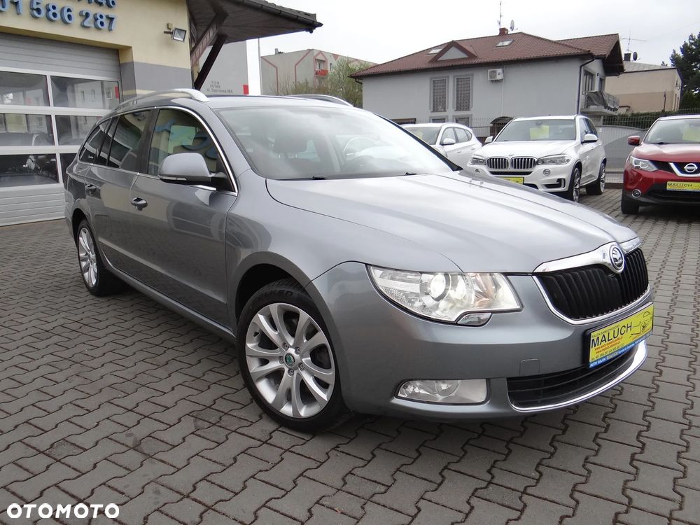 Skoda Superb 2.0 TDI DSG FAMILY - 6
