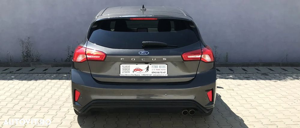 Ford Focus 1.5 Ecoboost ST-Line - 12