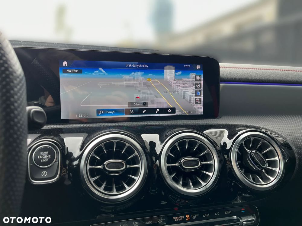 Mercedes-Benz CLA AMG 45 4-Matic 8G-DCT - 14