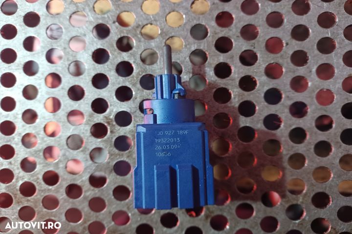 Switch pedala ambreiaj J0927189F Skoda Fabia 5J  [din 2007 pana  2010] seria Hatchback 1.2 MT (70 h - 1