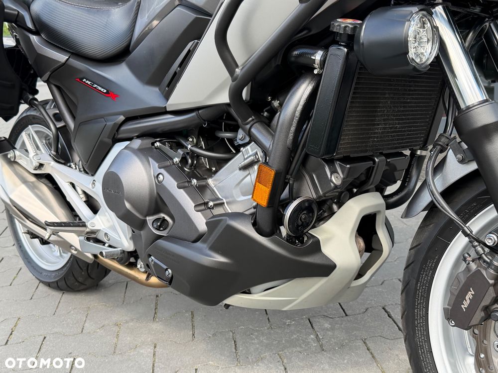 Honda NC - 17