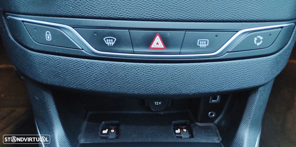 Peugeot 308 1.6 e-HDi Allure - 31