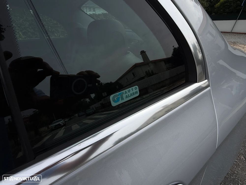 Mercedes-Benz E 220 d Avantgarde - 20
