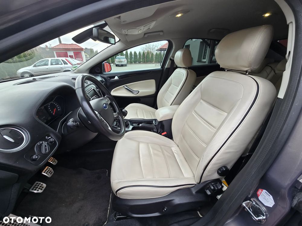 Ford Mondeo 2.0 T Titanium - 20