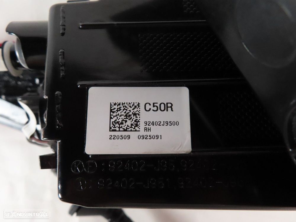 Farolim Direito/Trás Seminovo/ Original HYUNDAI KONA / KAUAI (OS) 92402J9500 - 5