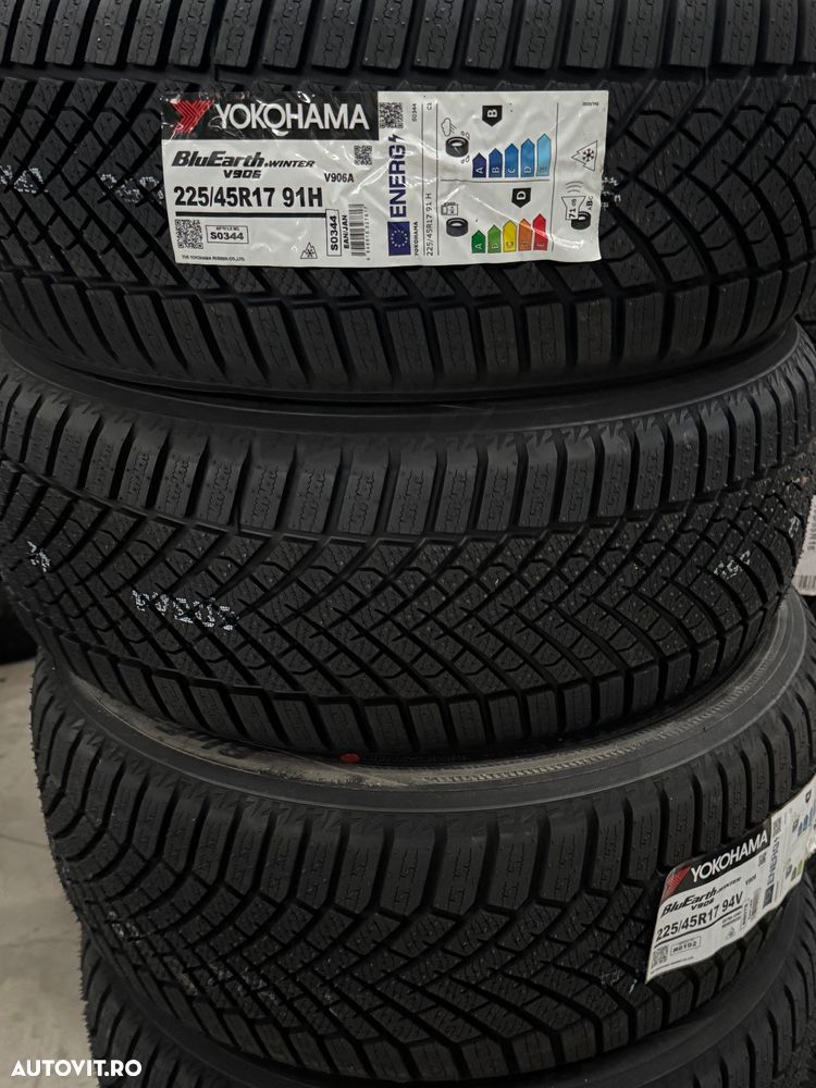 Vând 4 anvelope 225/45/17 Yokohama de iarnă noi - 1