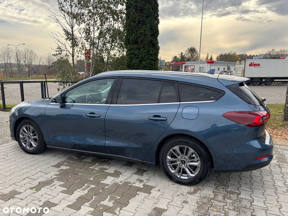 Ford Focus 1.5 EcoBlue STart-Stopp-System TITANIUM X - 3