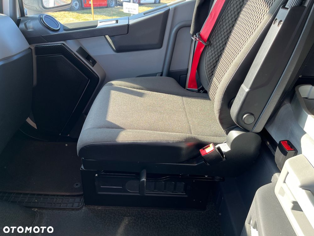 Renault T480 HIGH Sleeper XLOW - 11