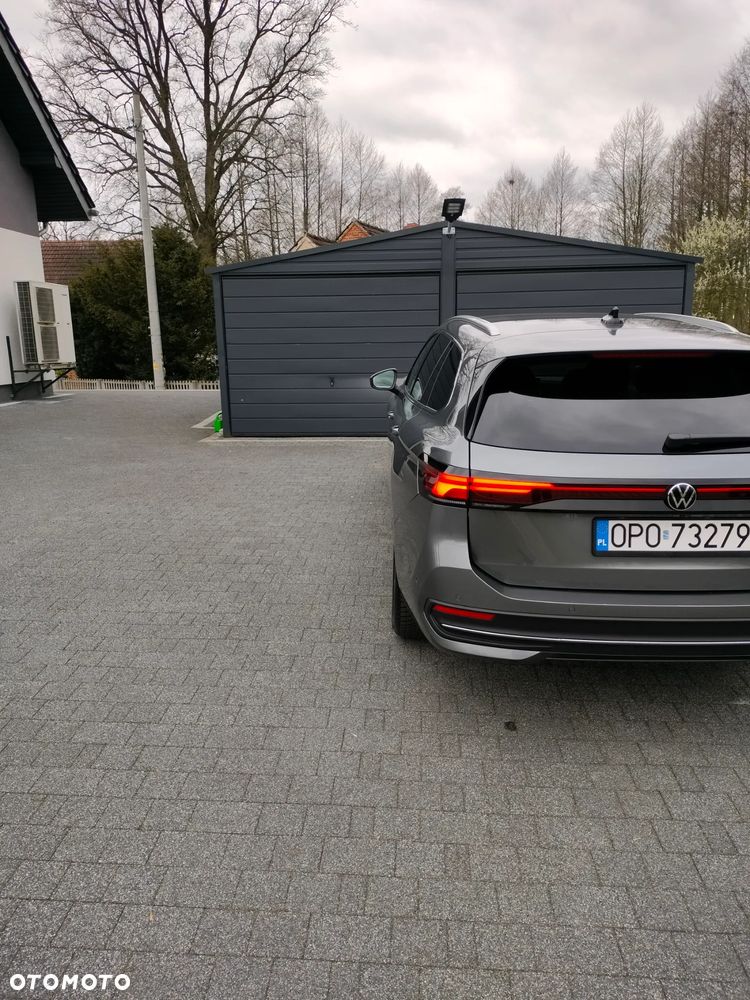 Volkswagen Passat - 3