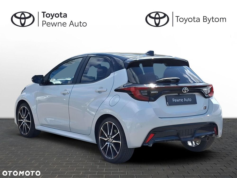 Toyota Yaris - 16